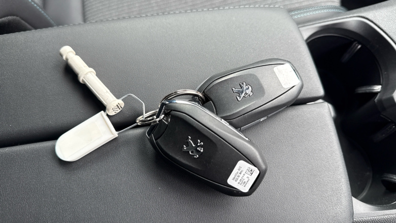 Peugeot 3008 1.2 PureTech Allure Premium+ 5dr EAT8 Petrol Estate